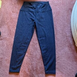 Sweaty Betty All Day Moisture Wicking Animal print Patterned Leggings Dark Blue